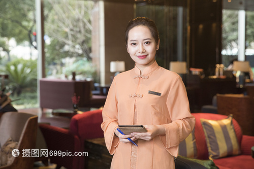 酒店餐廳服務員與餐飲管理 優質服務的關鍵環節